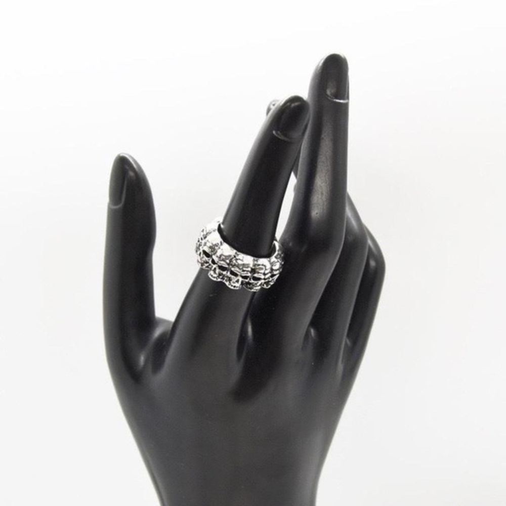 Skull Infinity Ring - Picture 2 of 4